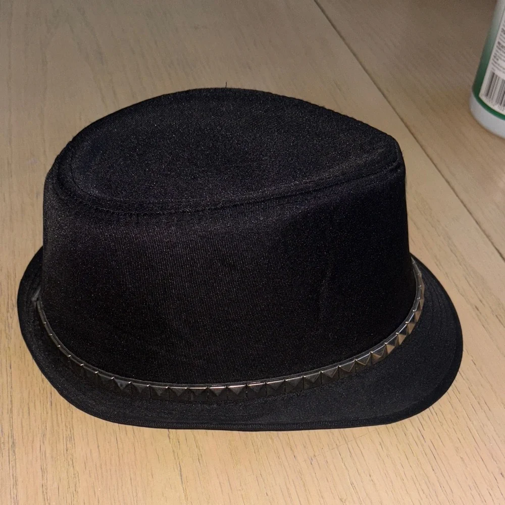 Black Fedora Hat with Studded Band - Picture 6 of 9
